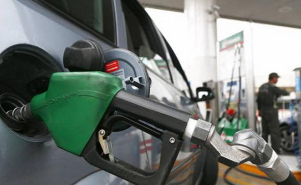 Hacienda mantendrá el precio de la gasolina estable en la región fronteriza