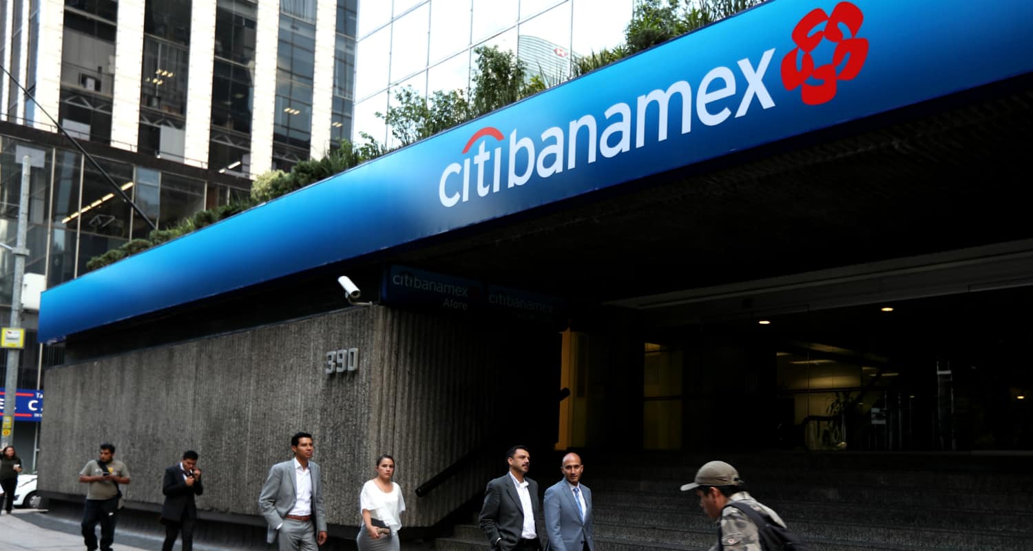 Citibanamex reduce comisiones por disposición de efectivo