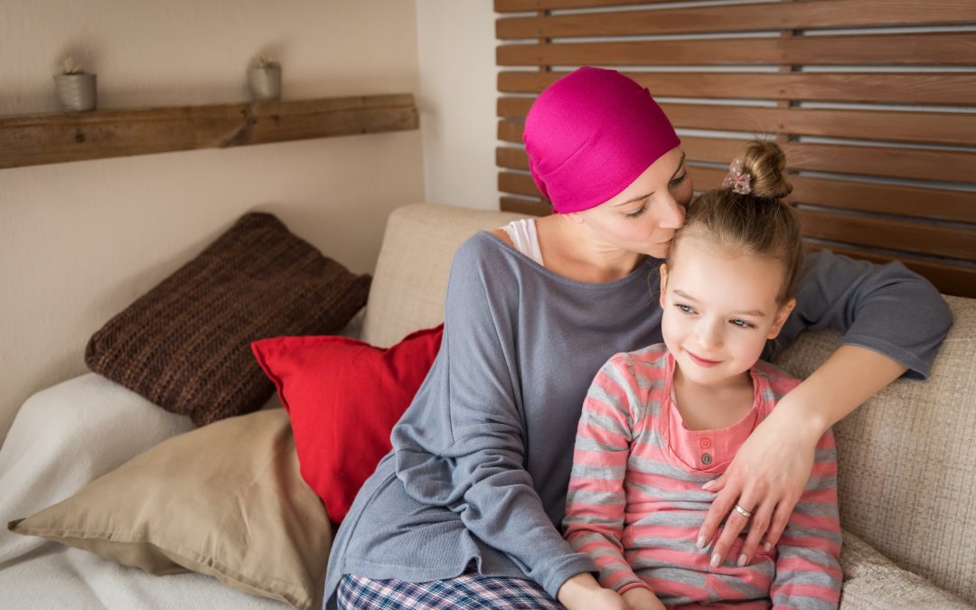 El impacto emocional del cáncer de mama en familiares y amigos